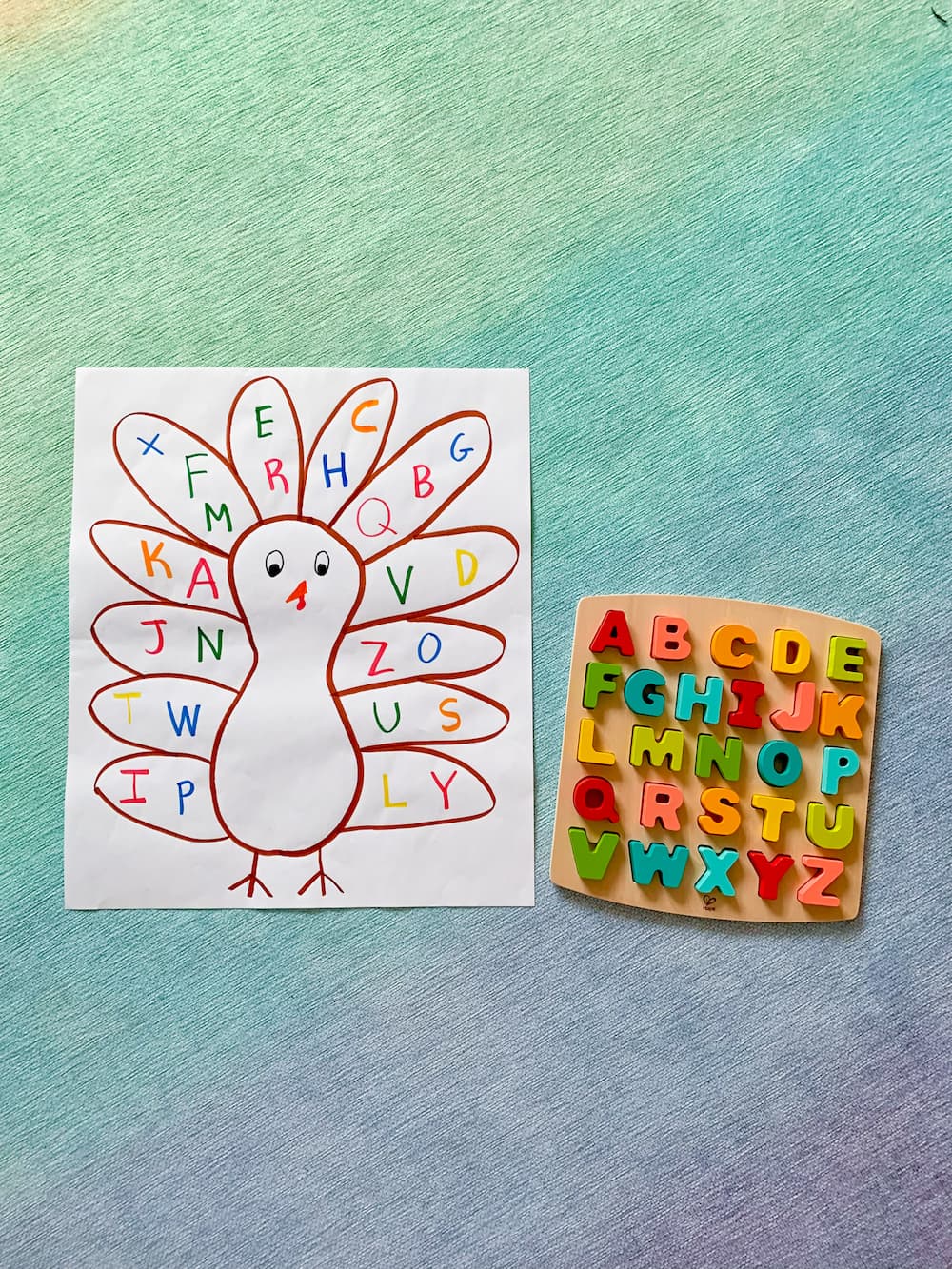 Turkey Feathers with Hape Letters - DIY - Playgarden Online