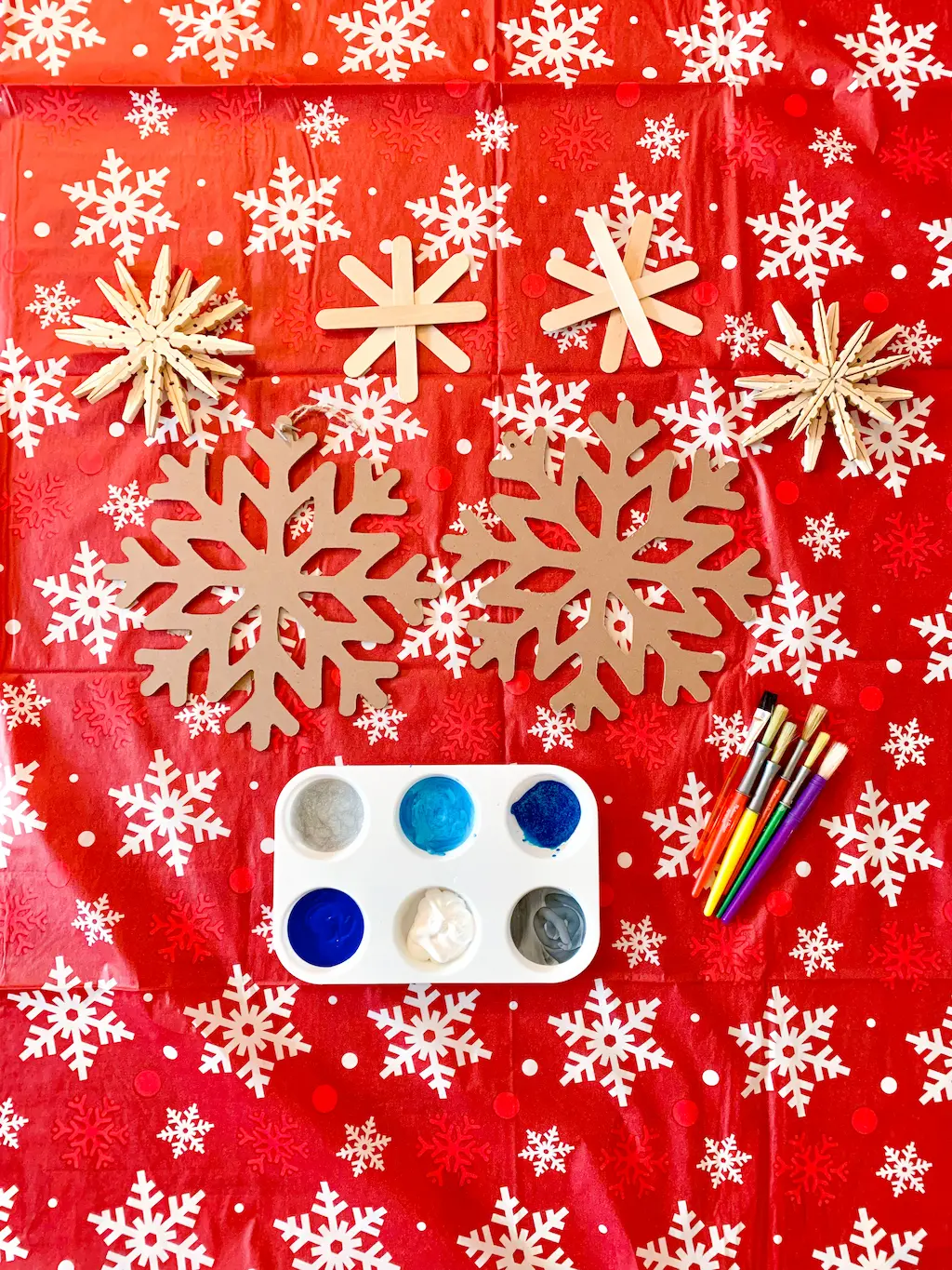 Clothespin Snowflake - DIY - Playgarden Online