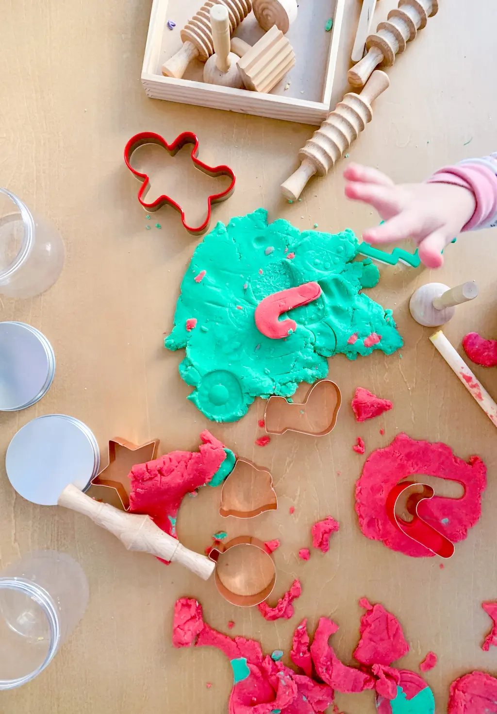 Holiday Play-doh - DIY - Playgarden Online