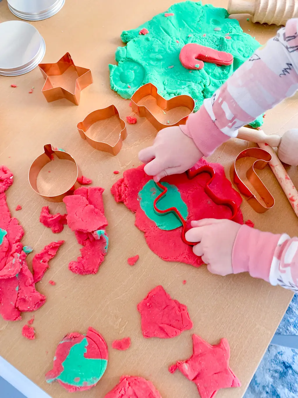 Holiday Play-doh - DIY - Playgarden Online