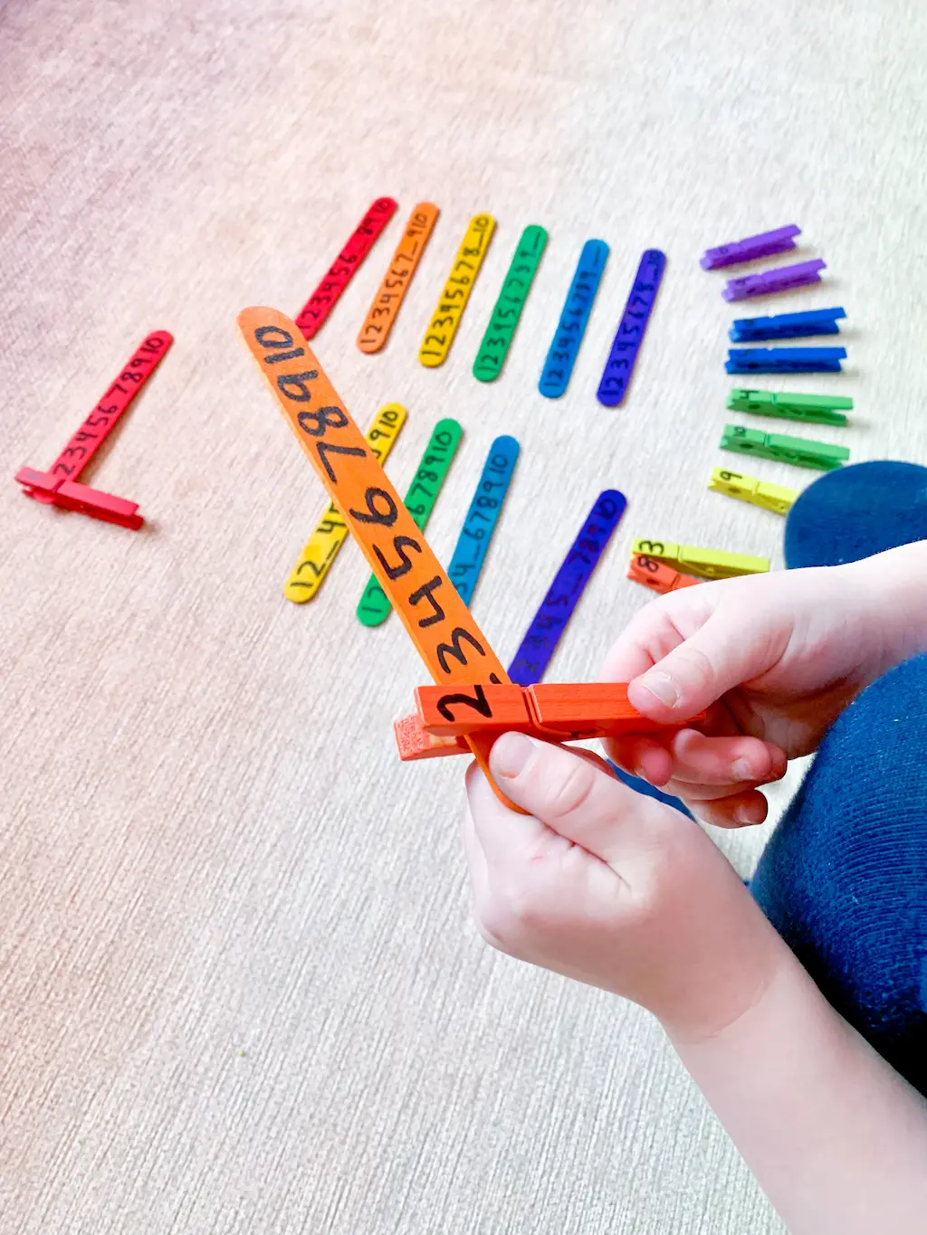Rainbow Popsicle Counting - DIY - Playgarden Online