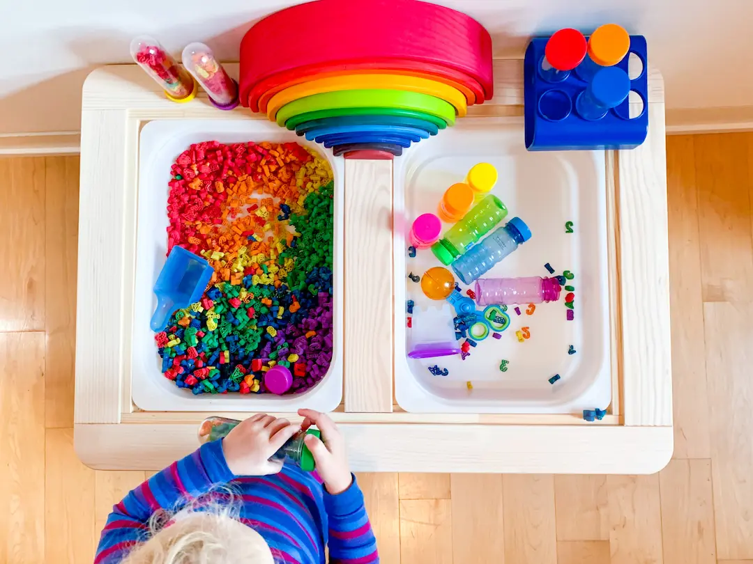 How To Dye Pasta with Paint for Sensory Play - DIY - Playgarden Online
