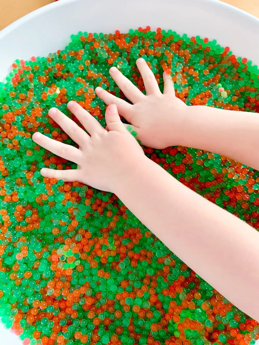Red and Green Water Beads - DIY - Playgarden Online