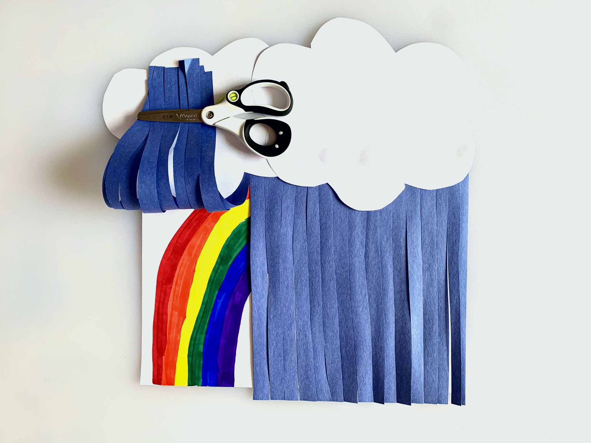 Cut the Rain and Find the Rainbow - DIY - Playgarden Online